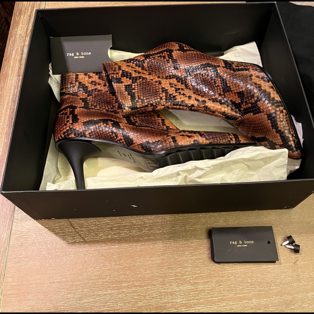 - New rag & bone Golden Brown Beha Moto Booties - Picture 11 of 11